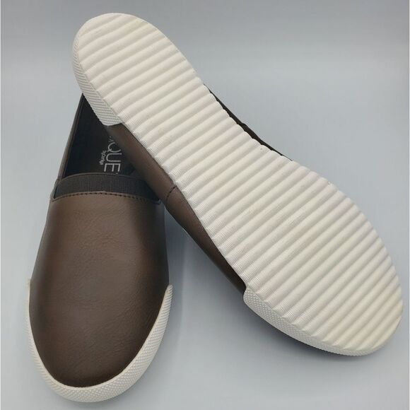 Moxey Casual Slip-on - Picture 2 of 3
